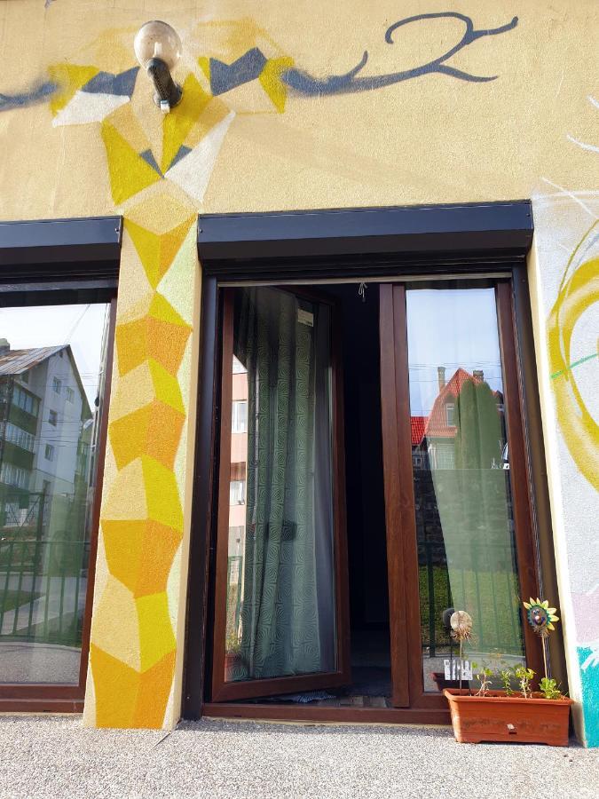 פרדיאל Happy Holiday Apartments מראה חיצוני תמונה